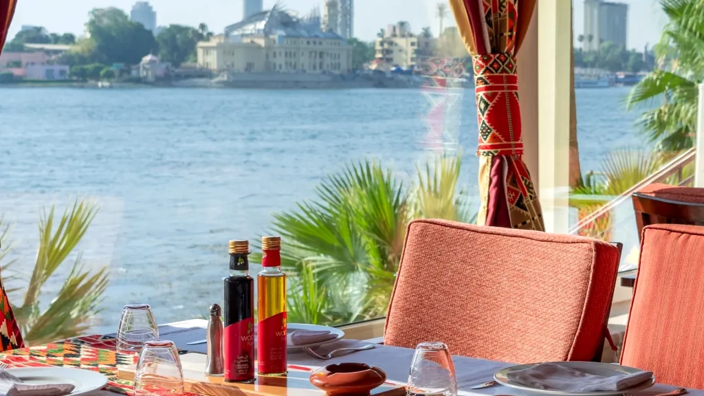 الفندق جراند نايل تاور - القاهرة